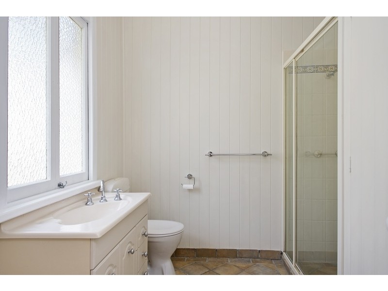 18 Emeline Street, Kelvin Grove QLD 4059