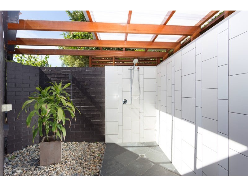 47 Greenford St, Chapel Hill QLD 4069