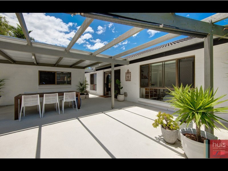 4 Pelsart Street, Belmont QLD 4153