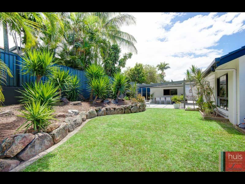 4 Pelsart Street, Belmont QLD 4153