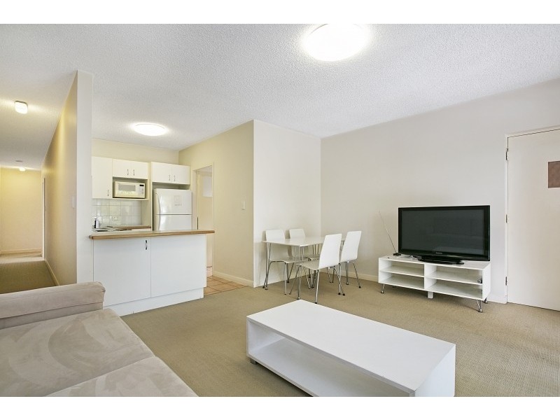 2/21 Glen Road, Toowong QLD 4066