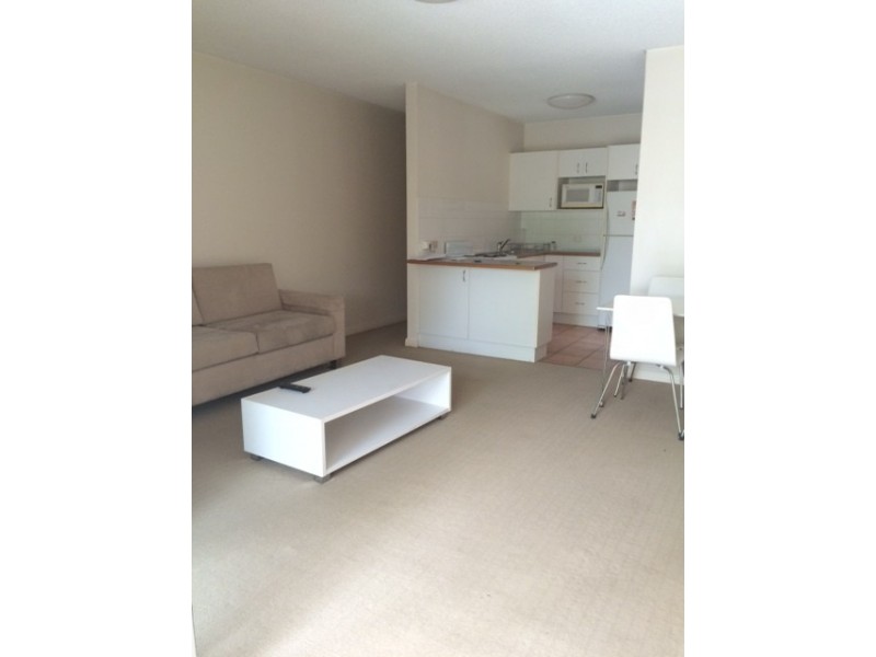 2/21 Glen Road, Toowong QLD 4066