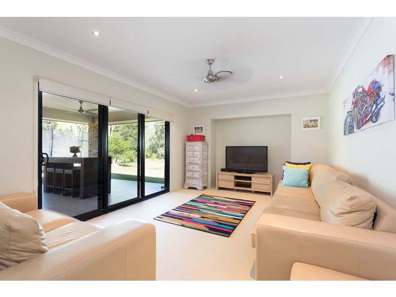 590 Mt Crosby Rd, Anstead QLD 4070