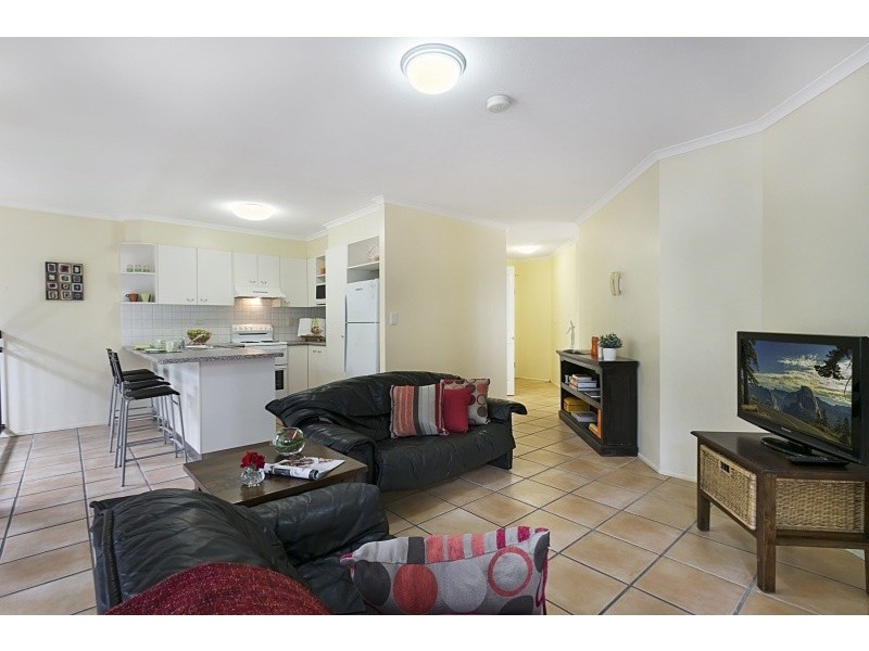 3/260 Sir Fred Schonell Drive, St Lucia QLD 4067