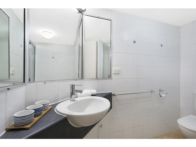 3/260 Sir Fred Schonell Drive, St Lucia QLD 4067