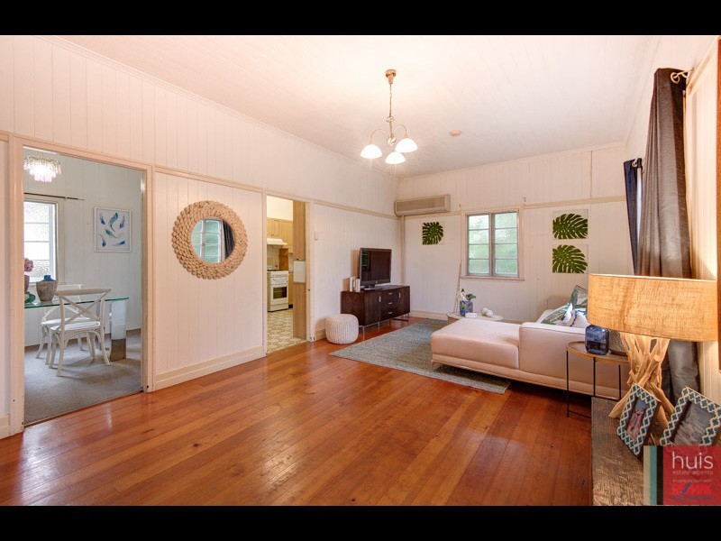 59 Frasers Rd, Ashgrove QLD 4060