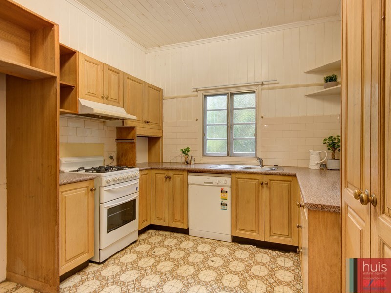 59 Frasers Rd, Ashgrove QLD 4060