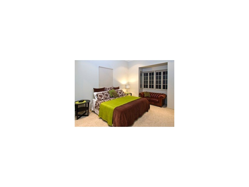 14 Royal Avenue, Spring Hill QLD 4000