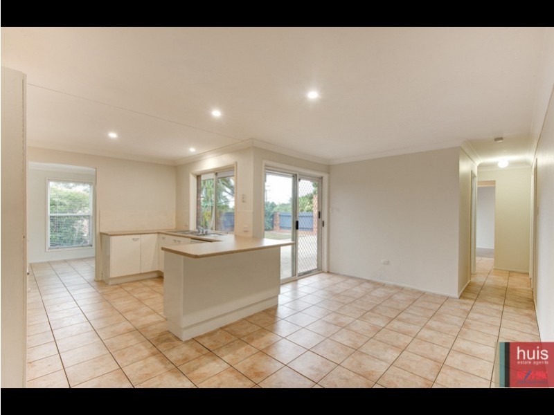 8 Leah Ct, Wellington Point QLD 4160