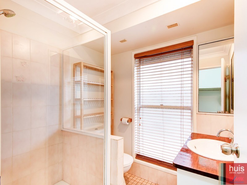 8 Leah Ct, Wellington Point QLD 4160