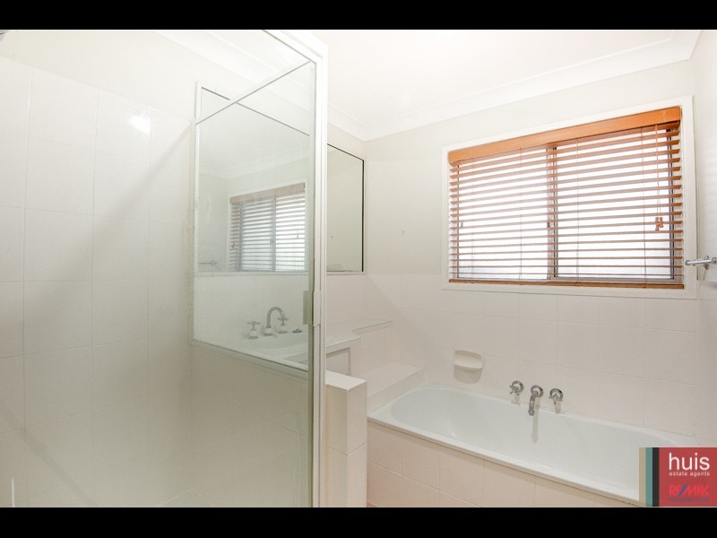 8 Leah Ct, Wellington Point QLD 4160