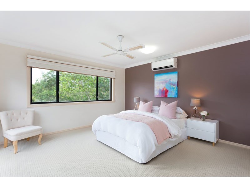 41 Regency Place, Kenmore Hills QLD 4069