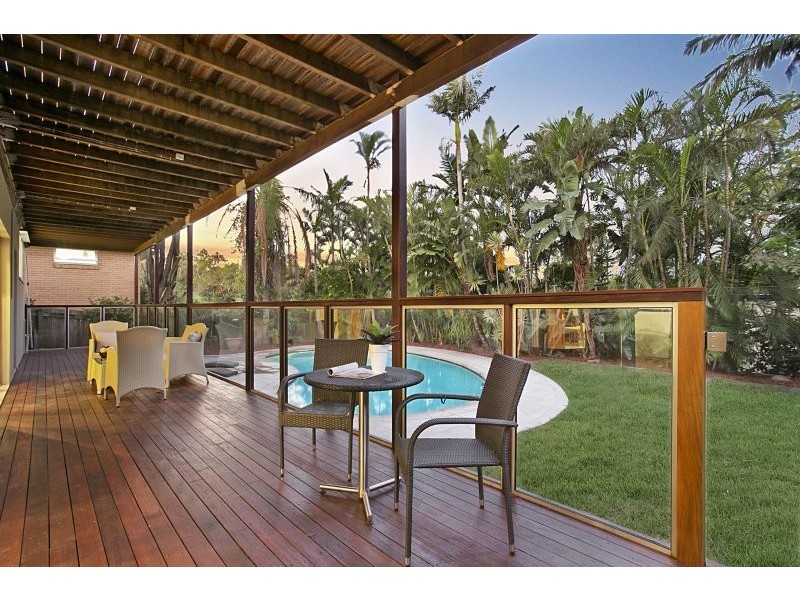 10 Bowaga Street, Indooroopilly QLD 4068