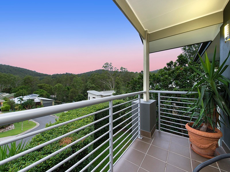 5 Thomsen Court, The Gap QLD 4061