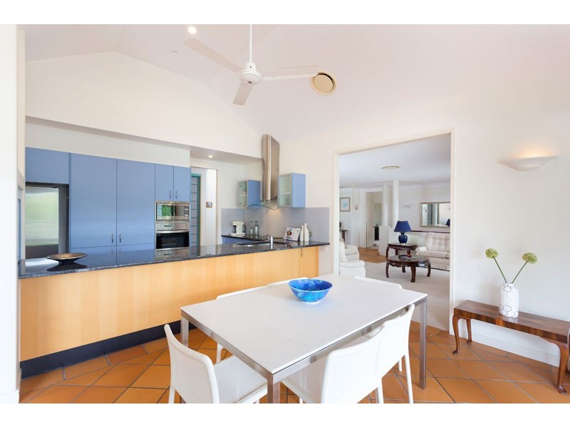 35 Drysdale Crescent, Brookfield QLD 4069