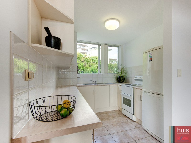1/24 Castlebar St, Kangaroo Point QLD 4169
