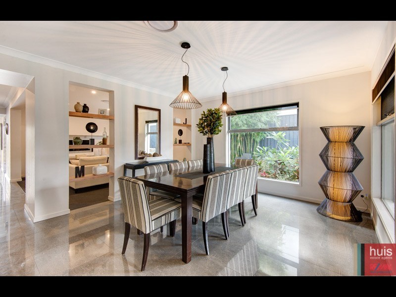 84 Cooper Cres, Rochedale QLD 4123