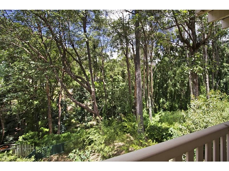 195 Carmody Road, St Lucia QLD 4067