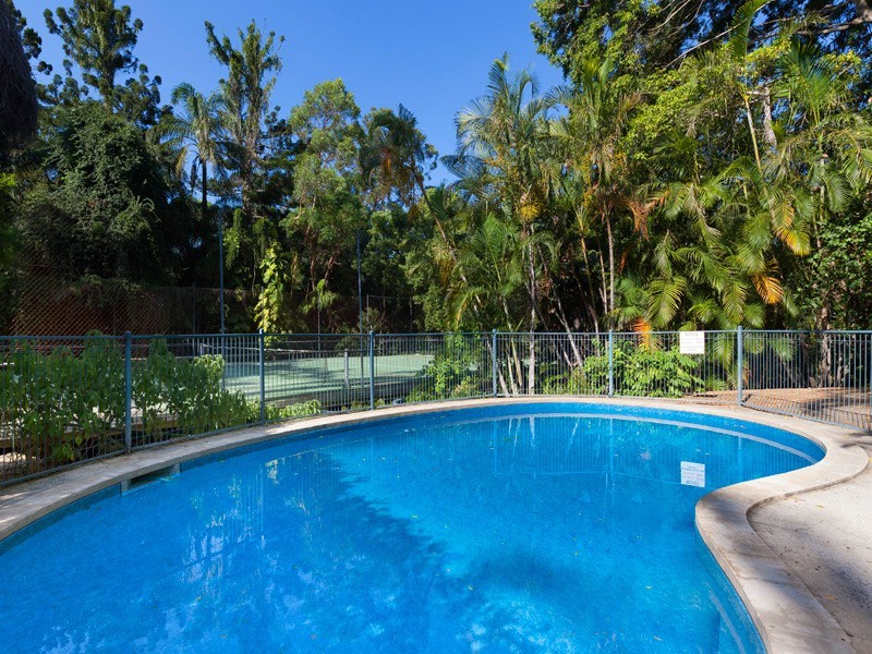 4/12 Woodstock Avenue, Taringa QLD 4068