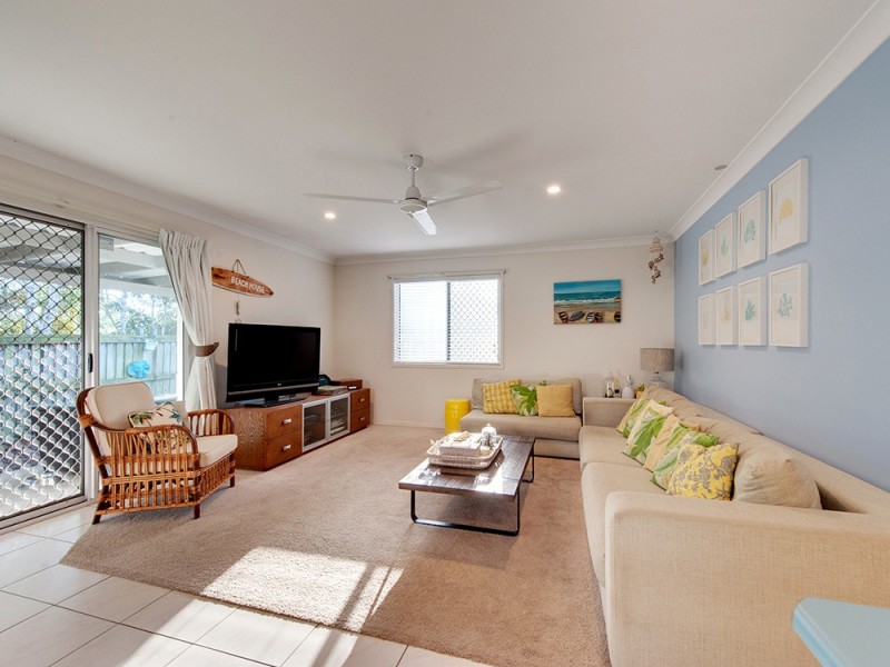 12 Taylor Place, Forest Lake QLD 4078