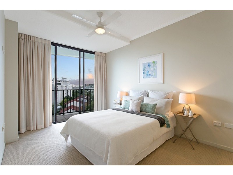 153/8 Land Street, Toowong QLD 4066