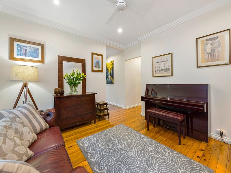 24 Acacia Drive, Ashgrove QLD 4060