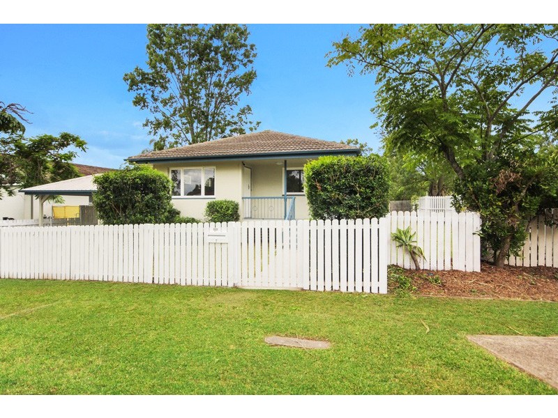 7 Kevin Street, Riverview QLD 4303