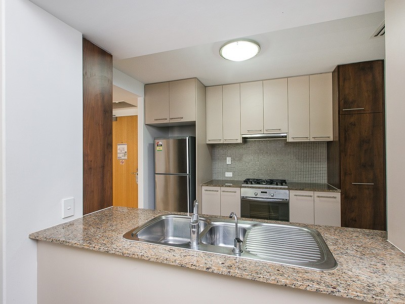 4304/141 Campbell Street, Bowen Hills QLD 4006