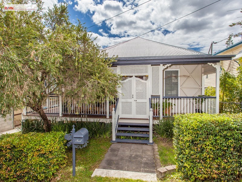 19 Claremont Street, Red Hill QLD 4059