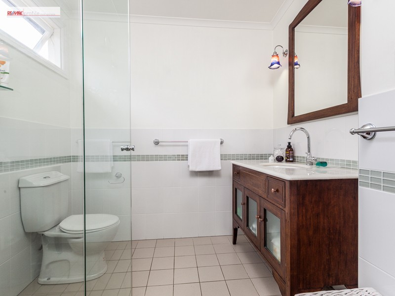 19 Claremont Street, Red Hill QLD 4059