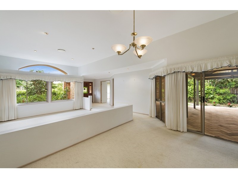 30 Drysdale Cres, Brookfield QLD 4069