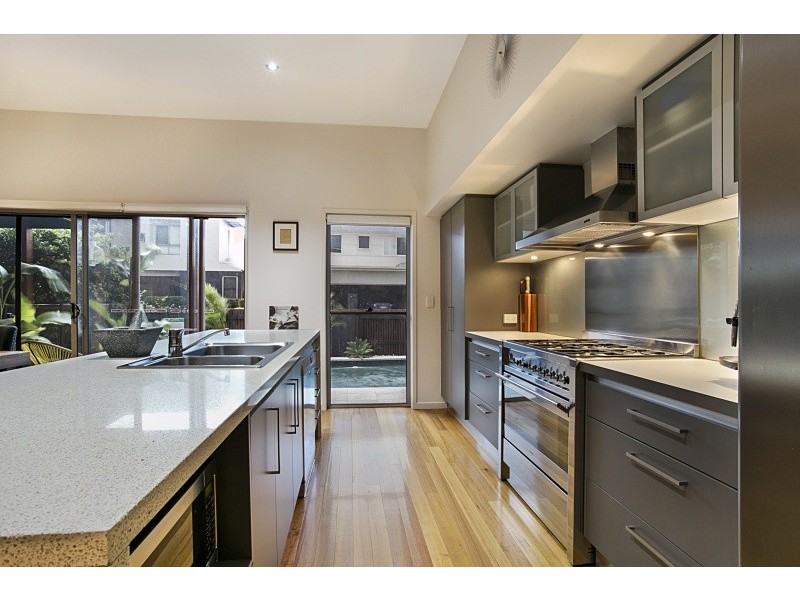 13 Balonne Avenue, Sinnamon Park QLD 4073