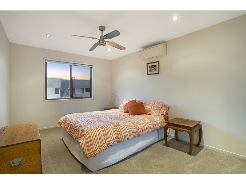 13 Balonne Avenue, Sinnamon Park QLD 4073