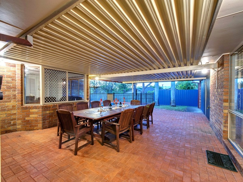70 Laricina Circuit, Forest Lake QLD 4078
