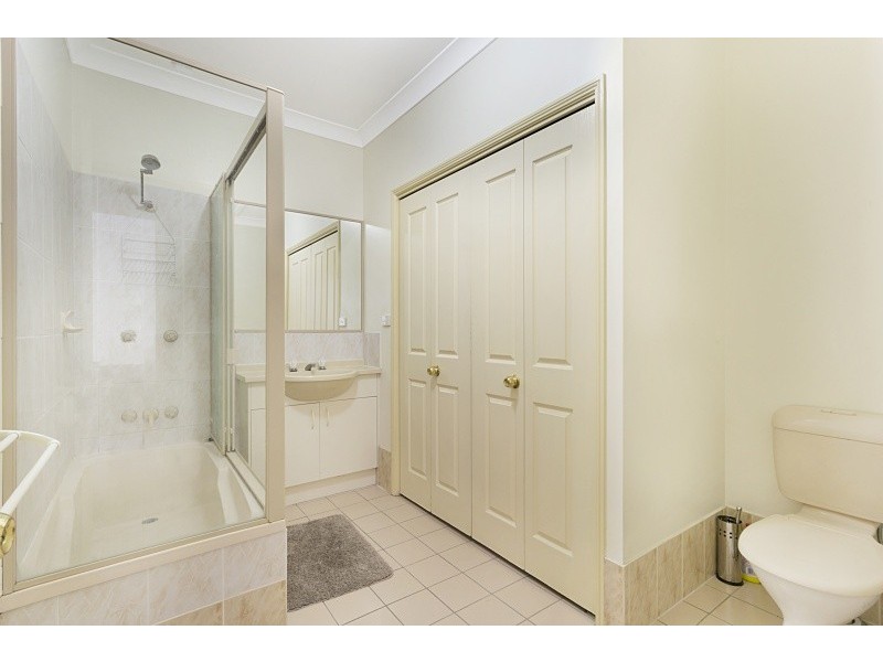 9/58 Mitre Street, St Lucia QLD 4067