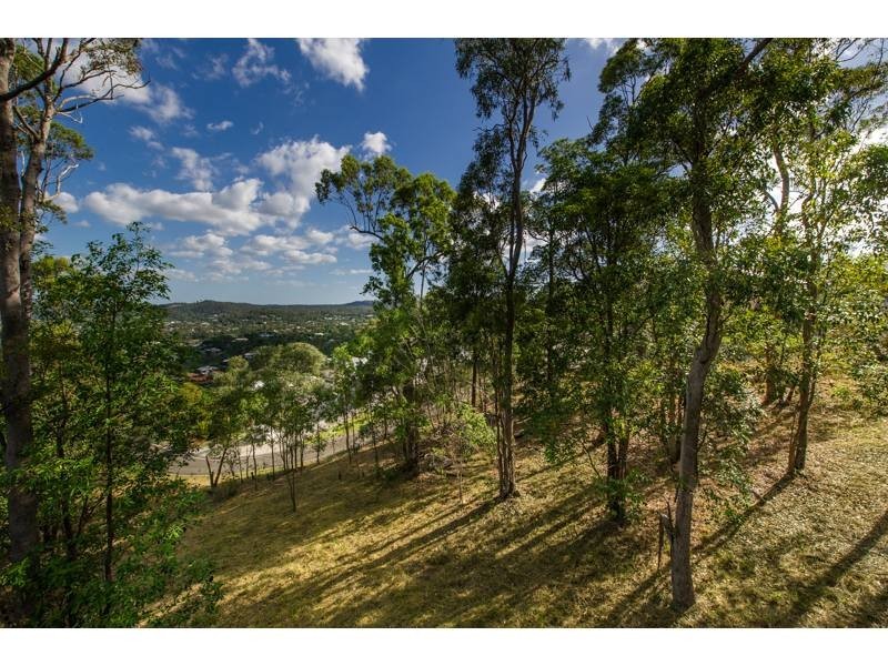 53 kimruska Place, The Gap QLD 4061