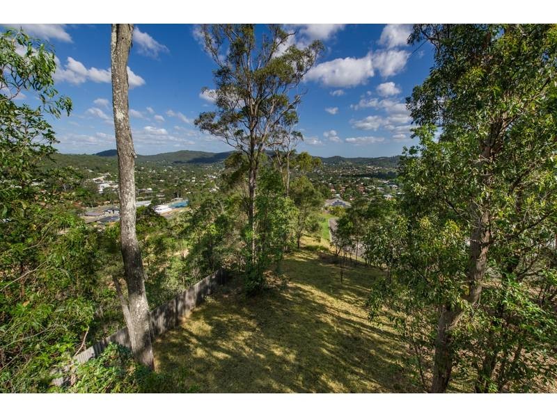 53 kimruska Place, The Gap QLD 4061