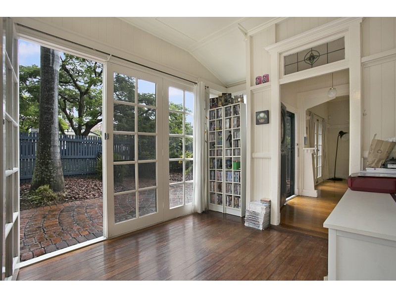 21 Park Avenue, Auchenflower QLD 4066