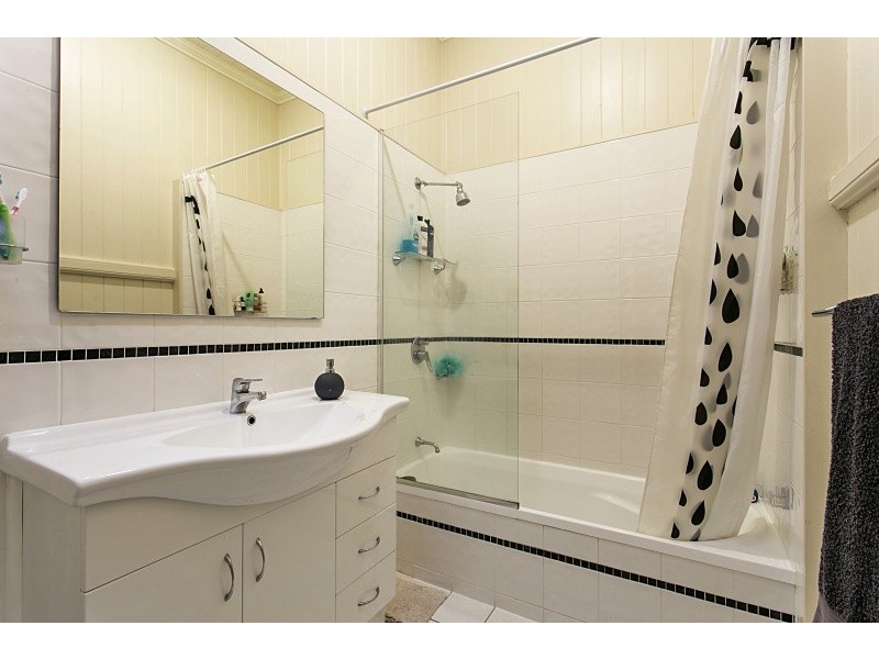 21 Park Avenue, Auchenflower QLD 4066