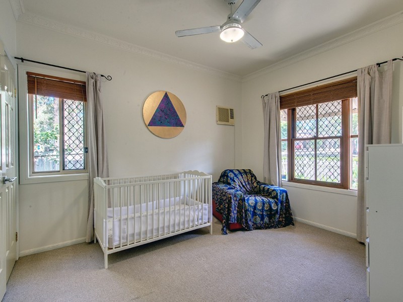 36 St James Street, Forest Lake QLD 4078