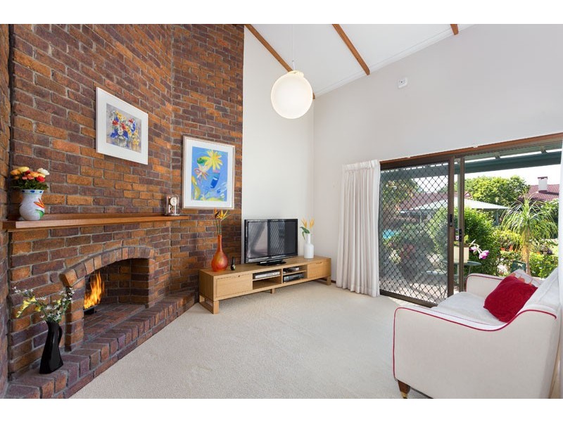 8/49 Marshall Lane, Kenmore QLD 4069