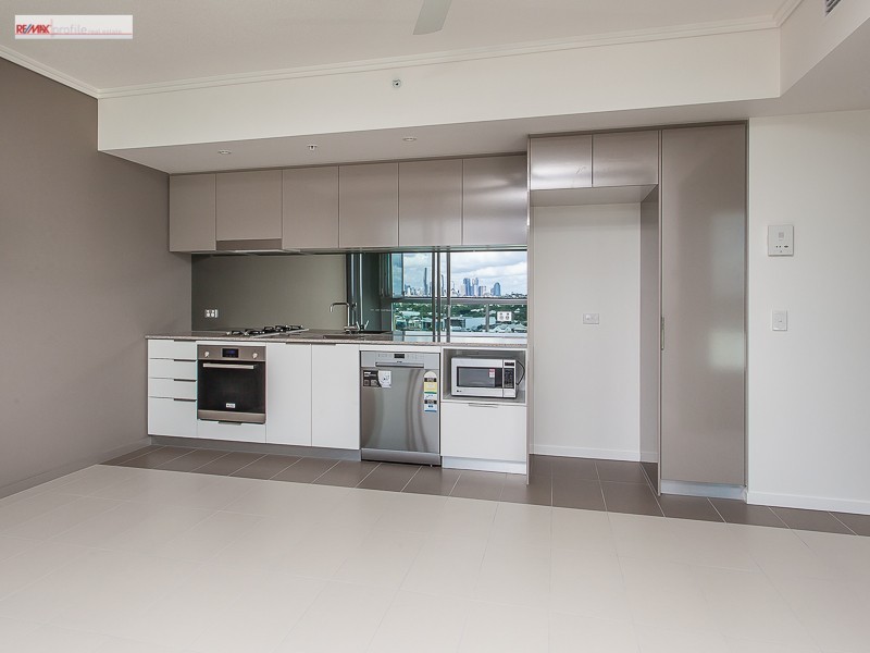 31009/2 Harbour Road, Hamilton QLD 4007