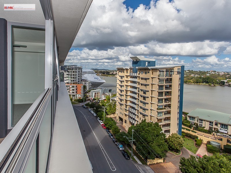 31009/2 Harbour Road, Hamilton QLD 4007