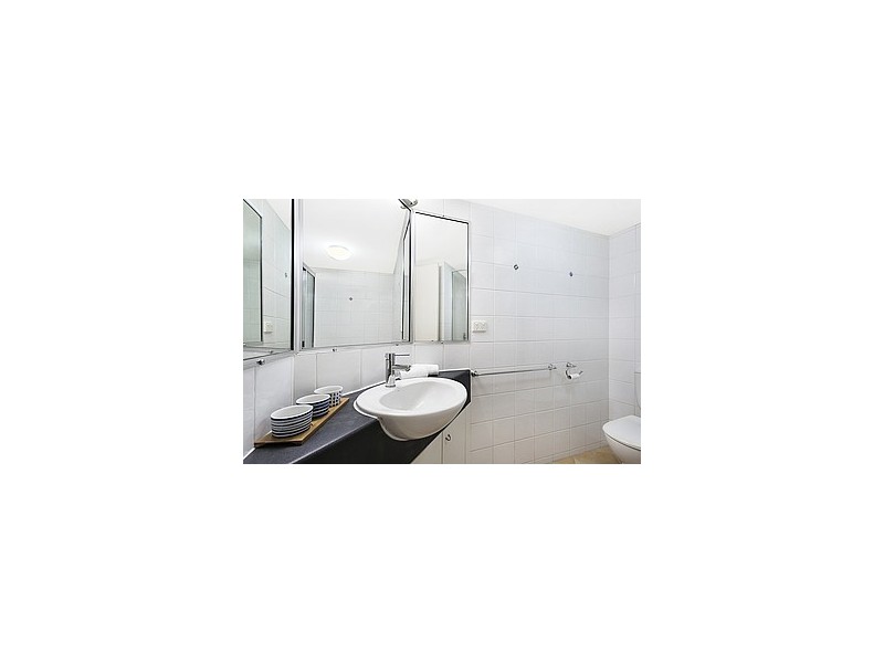 3/260 Sir Fred Schonell drive, St Lucia QLD 4067