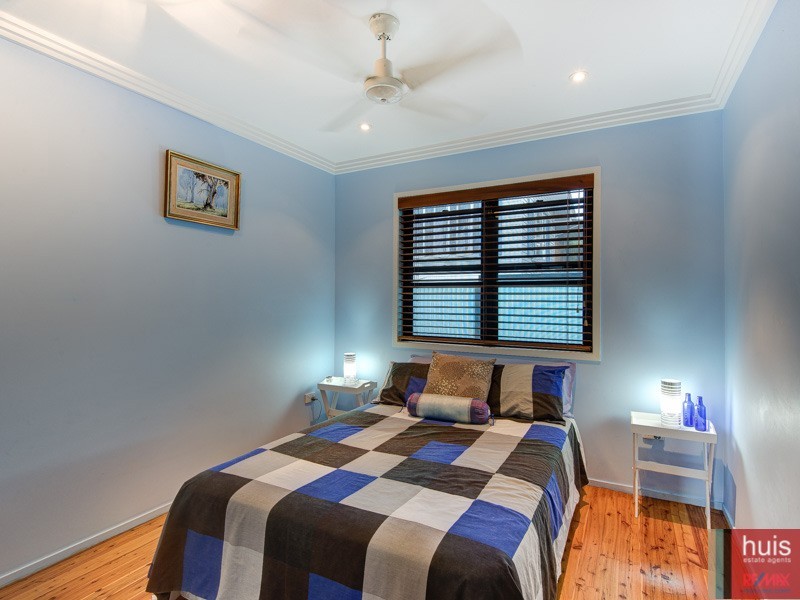 105 Sibley Rd, Wynnum West QLD 4178