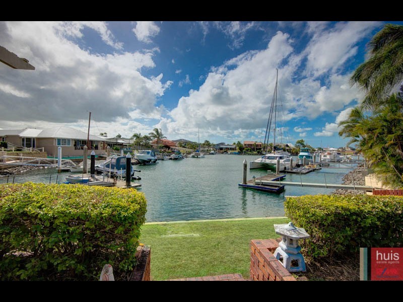 11 Masthead Dr, Raby Bay QLD 4163