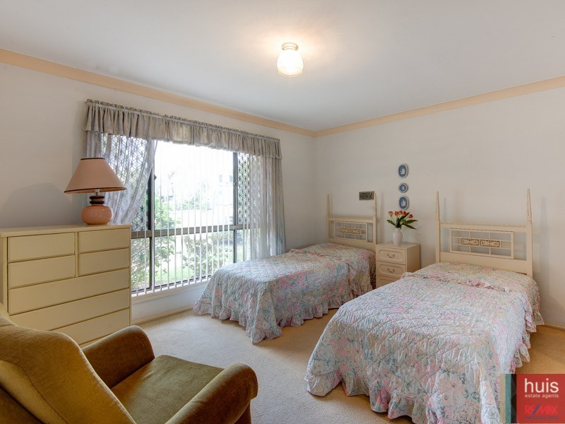 11 Masthead Dr, Raby Bay QLD 4163