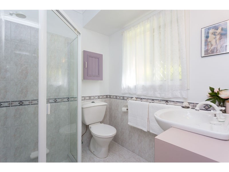 2 Coburn Court, Brookfield QLD 4069