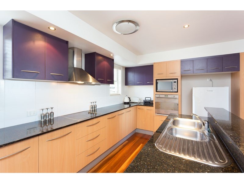 13 Lentara Street, Kenmore QLD 4069