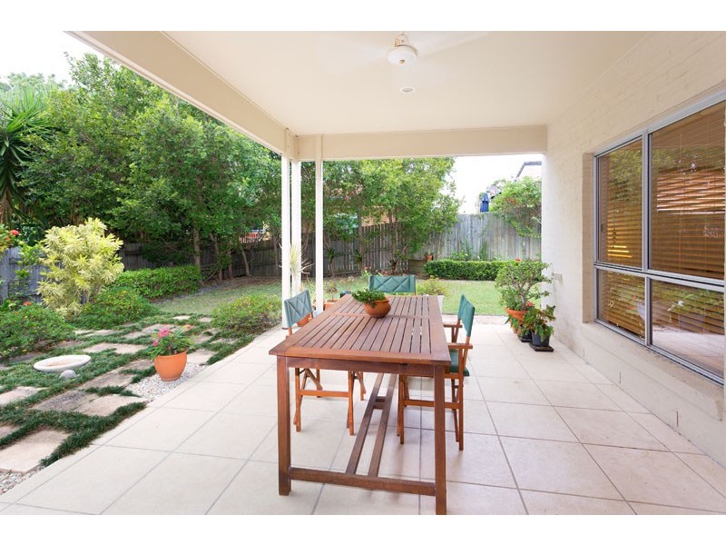 13 Lentara Street, Kenmore QLD 4069